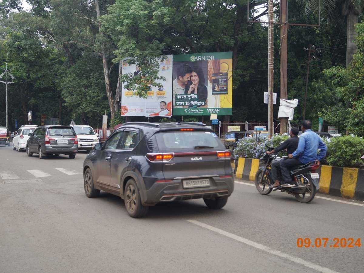  Towards Shalimar Signal At GPO Compound (left) 20x20